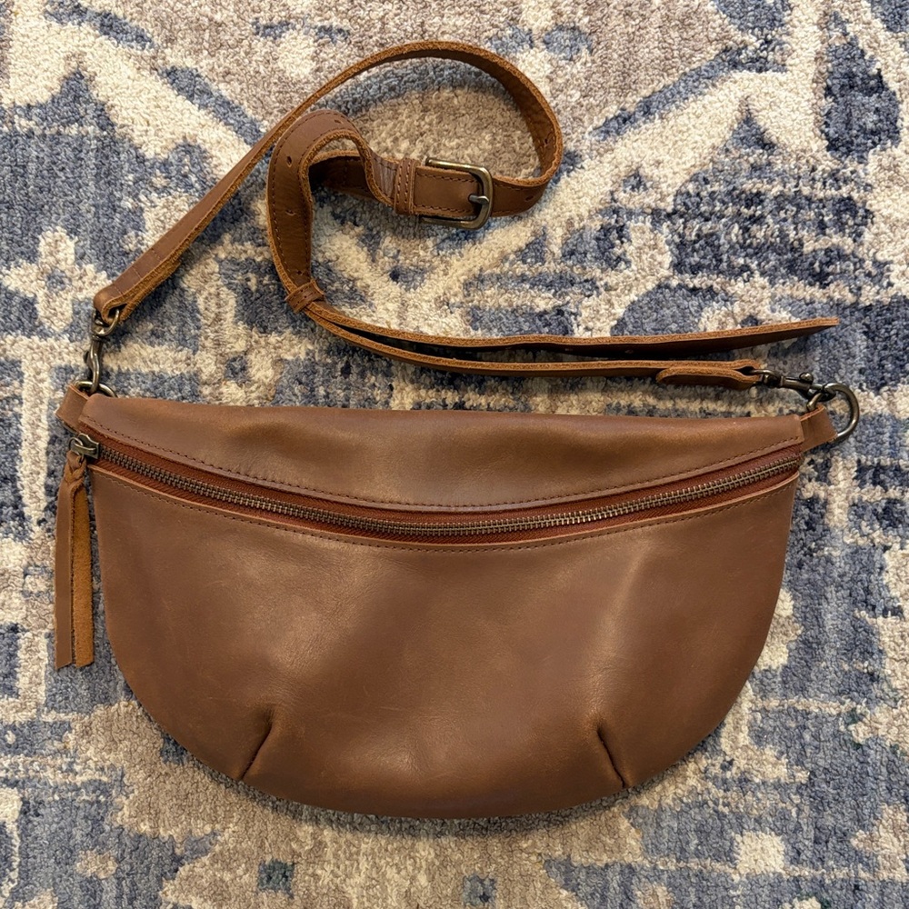 ABLE Berkeley Belt Bag in Whiskey